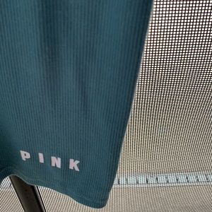 PINK VICTORIA’S SECRET SHIRT🌸🌸🌸 PRICE IS FIRM💕